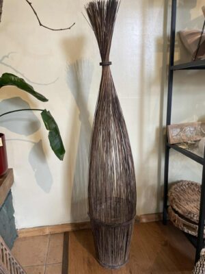 Dekoracija (pinta iš vytelių)