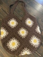 Rankų darbo nerta tašė (40x42cm)